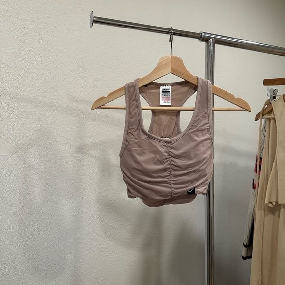 Gymshark Top - Picture 1 of 2